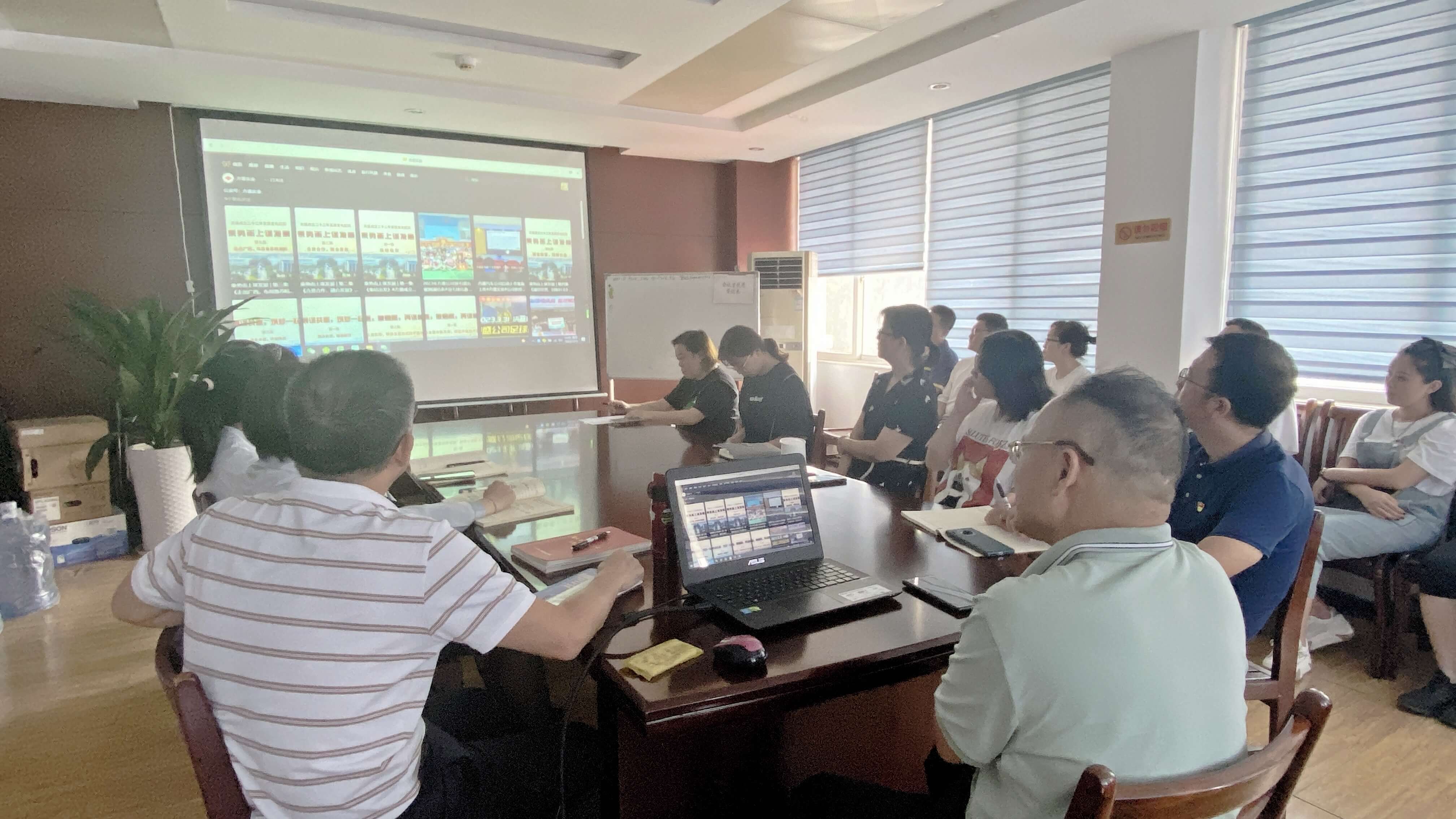 1692061617558068.jpg 汽貿_副本.jpg